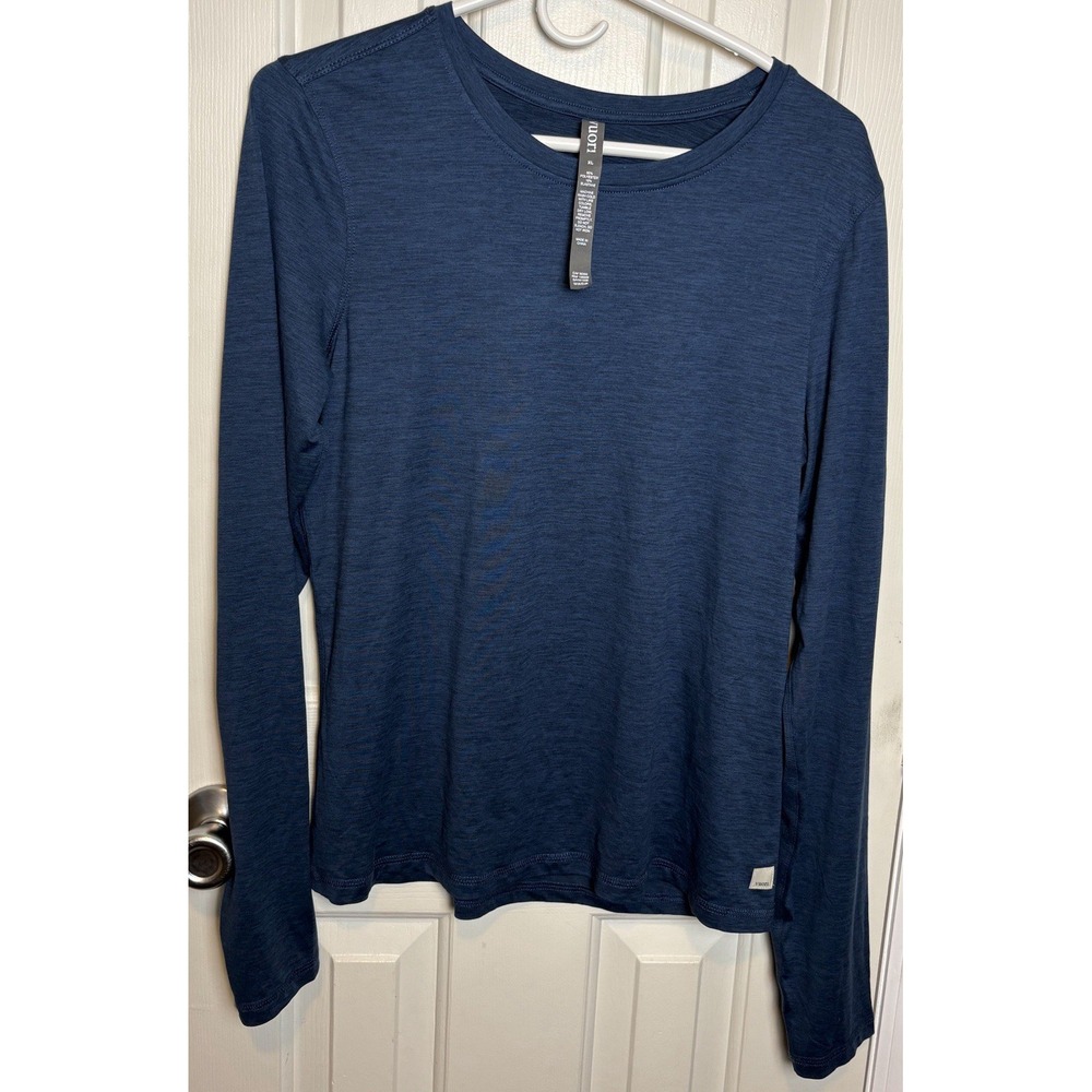 Vuori Shirt Mens XL Blue Long Sleeve Performance Strato Tech Tee 4 Way Stretch